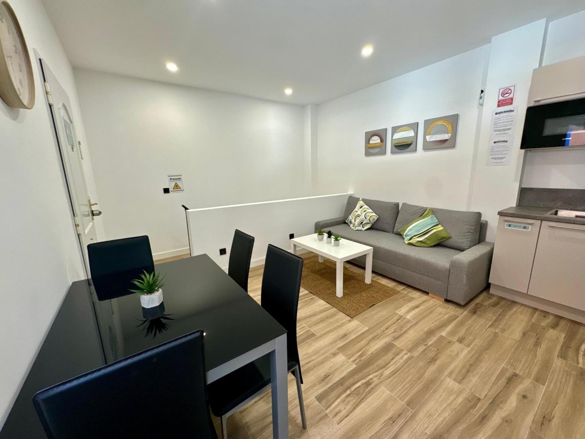 Apartamentos Castillejos Madrid Ngoại thất bức ảnh
